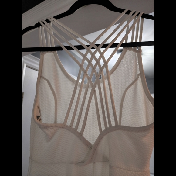 Charlotte Russe White Dress. Size M. - Picture 5 of 7